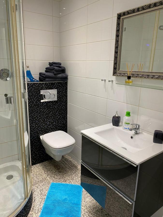 City Luxus Appartement Naehe Koeln Messe - Lanxess Arena Bagian luar foto
